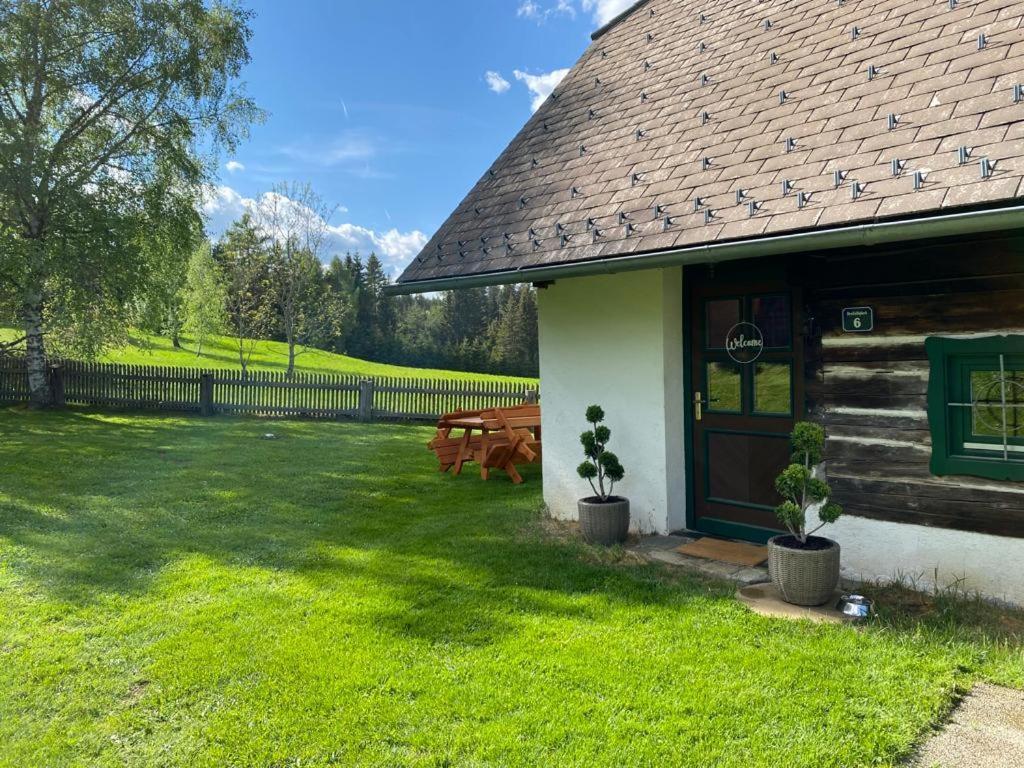 Ferienhaus Waldtraum Занкт-Файт-ан-дер-Ґлан Екстер'єр фото